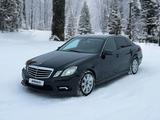 Mercedes-Benz E 200 2011 года за 8 000 000 тг. в Караганда