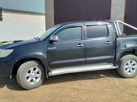 Toyota Hilux 2012 года за 7 500 000 тг. в Уральск