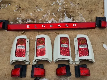 Фонарь задний Nissan Elgrand E51 за 20 000 тг. в Алматы – фото 3