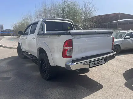 Toyota Hilux 2014 года за 8 000 000 тг. в Актау – фото 3