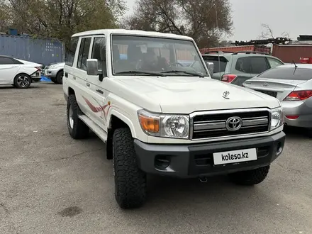 Toyota Land Cruiser 2009 года за 17 000 000 тг. в Алматы – фото 2