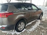 Toyota RAV4 2014 годаfor9 150 000 тг. в Актобе – фото 3