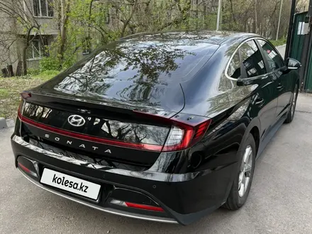 Hyundai Sonata 2019 года за 10 000 000 тг. в Алматы – фото 31