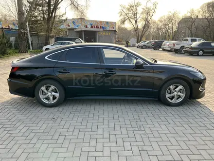 Hyundai Sonata 2019 года за 10 000 000 тг. в Алматы – фото 4