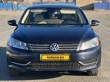 Volkswagen Passat 2012 года за 3 900 000 тг. в Атырау – фото 4