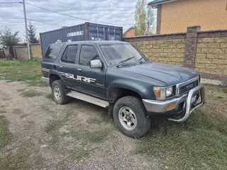 Toyota Hilux Surf, 1990