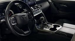 Toyota Land Cruiser 2022 года за 42 000 000 тг. в Алматы – фото 5