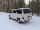 Volkswagen Caravelle 1996 года за 5 000 000 тг. в Бородулиха – фото 4