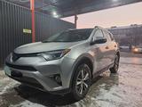 Toyota RAV4 2017 года за 11 691 007 тг. в Тараз