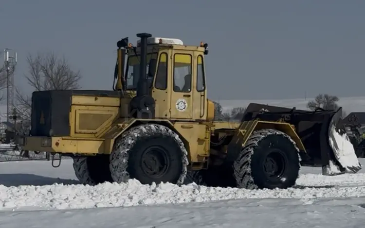 Кировец К-701 в Актобе