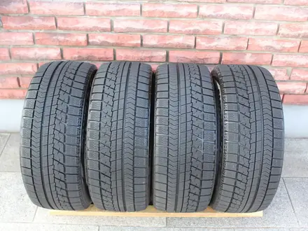 Шины Bridgestone 245/45/r17 VRX за 94 000 тг. в Алматы – фото 2