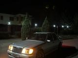 Mercedes-Benz E 220 1993 года за 1 400 000 тг. в Алматы – фото 4