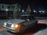 Mercedes-Benz E 220 1993 года за 1 400 000 тг. в Алматы