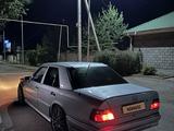 Mercedes-Benz E 220 1993 года за 1 400 000 тг. в Алматы – фото 5