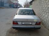 Mercedes-Benz E 260 1993 годаүшін700 000 тг. в Шымкент – фото 3