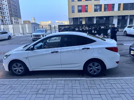Hyundai Accent 2014 года за 5 000 000 тг. в Астана – фото 2