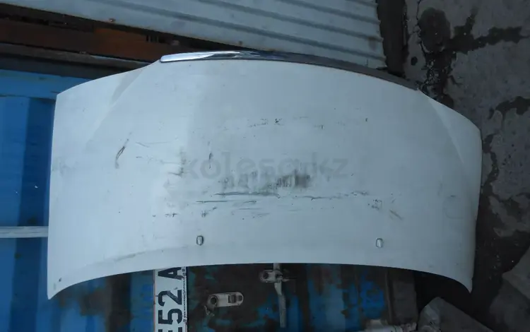 Капот Toyota Granvia за 25 000 тг. в Алматы