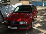 Volkswagen Vento 1993 года за 1 800 000 тг. в Тараз – фото 2