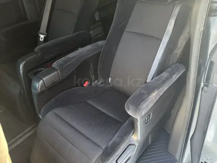 Toyota Vellfire 2012 года за 7 500 000 тг. в Караганда – фото 66