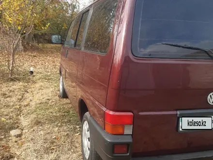 Volkswagen Multivan 1995 года за 4 200 000 тг. в Шымкент – фото 6