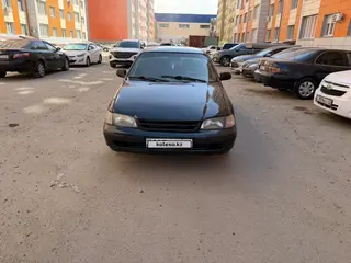 Toyota Carina E