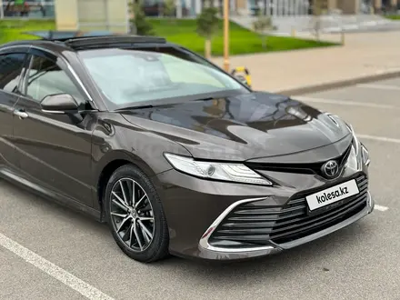 Toyota Camry 2021 года за 17 000 000 тг. в Астана – фото 9