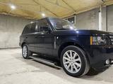 Land Rover Range Rover 2011 годаүшін10 800 000 тг. в Актобе – фото 3