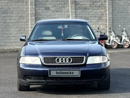 Audi A4 1998 года за 2 790 000 тг. в Шымкент – фото 2