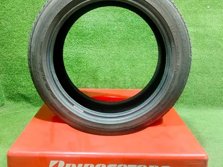 Шина летний 225/45R17 Bridgestone Turanza ER300 один штук за 25 000 тг. в Алматы