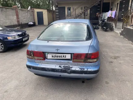 Toyota Carina E 1995 года за 950 000 тг. в Алматы – фото 11