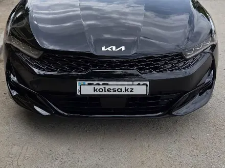 Kia K5 2023 года за 14 500 000 тг. в Актау