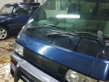 Mitsubishi Delica 1997 года за 2 000 000 тг. в Алматы – фото 3