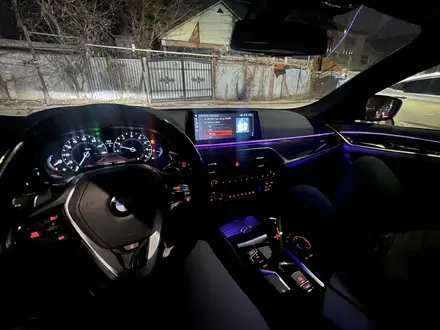 BMW 530 2018 года за 14 600 000 тг. в Алматы – фото 8
