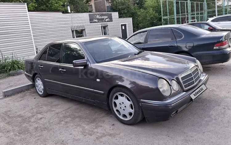 Mercedes-Benz E 280 1995 года за 2 000 000 тг. в Караганда