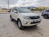 Toyota Fortuner 2006 года за 7 500 000 тг. в Жанаозен