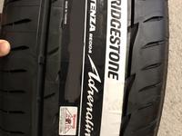 Шины BRIDGESTONE 235/45R17 POTENZA Adrenalin RE004 за 56 000 тг. в Алматы