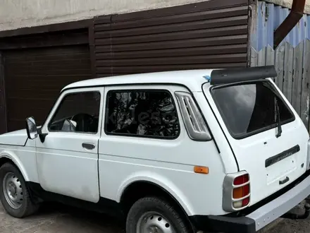 ВАЗ (Lada) Lada 2121 1999 года за 1 200 000 тг. в Караганда – фото 3