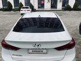 Hyundai Elantra 2018 года за 4 100 000 тг. в Актау