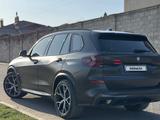 BMW X5 2023 года за 48 888 888 тг. в Бишкек – фото 2