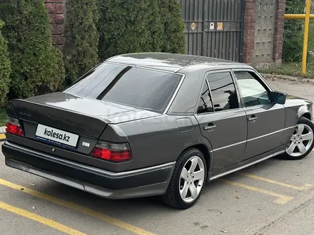 Mercedes-Benz E 300 1991 года за 2 600 000 тг. в Алматы