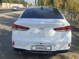 Hyundai Sonata 2020 года за 8 200 000 тг. в Шымкент – фото 2