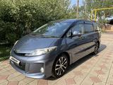 Toyota Estima 2013 года за 5 100 000 тг. в Алматы