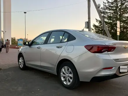 Chevrolet Onix 2023 года за 7 500 000 тг. в Уральск – фото 3