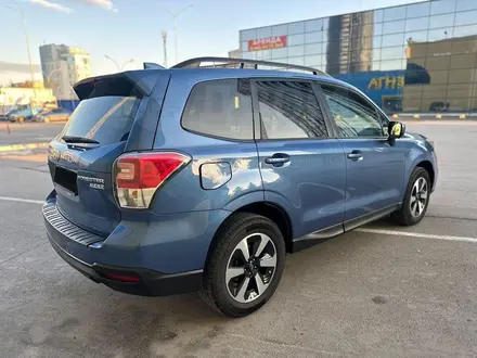 Subaru Forester 2018 года за 7 500 000 тг. в Уральск – фото 3