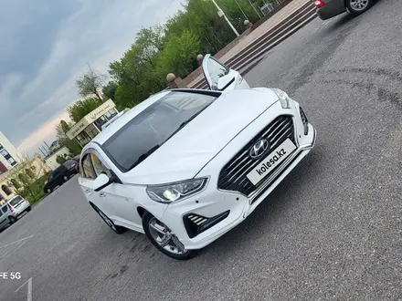 Hyundai Sonata 2019 года за 8 800 000 тг. в Шымкент – фото 3