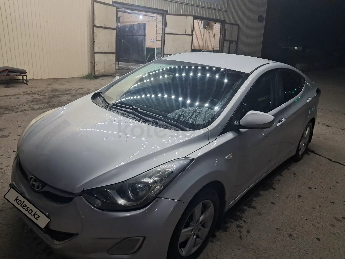 Hyundai Elantra, 2011