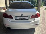 BMW 528 2014 годаүшін10 300 000 тг. в Алматы – фото 2