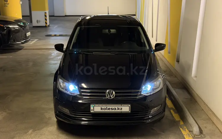 Volkswagen Polo 2018 года за 5 600 000 тг. в Алматы