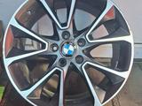 Оригинал диск от бмв х5 с резиной за 210 000 тг. в Астана – фото 2
