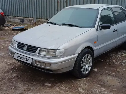 Volkswagen Passat 1994 года за 999 999 тг. в Алматы – фото 3